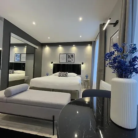 Charming Marais, Republique, Bastille *