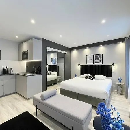 Charming Marais, Republique, Bastille *