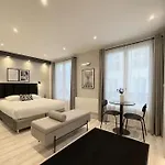 Charming Marais, Republique, Bastille Daire